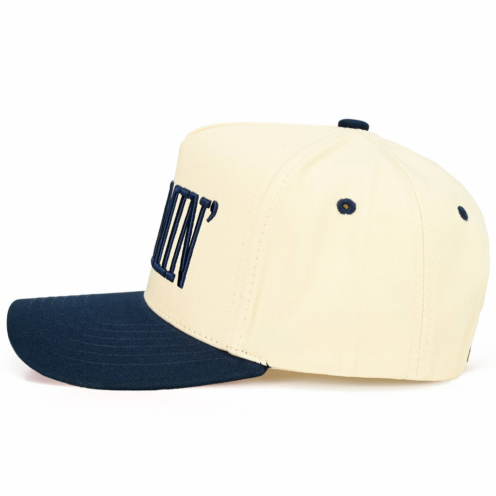 MOMMIN Trucker Cap