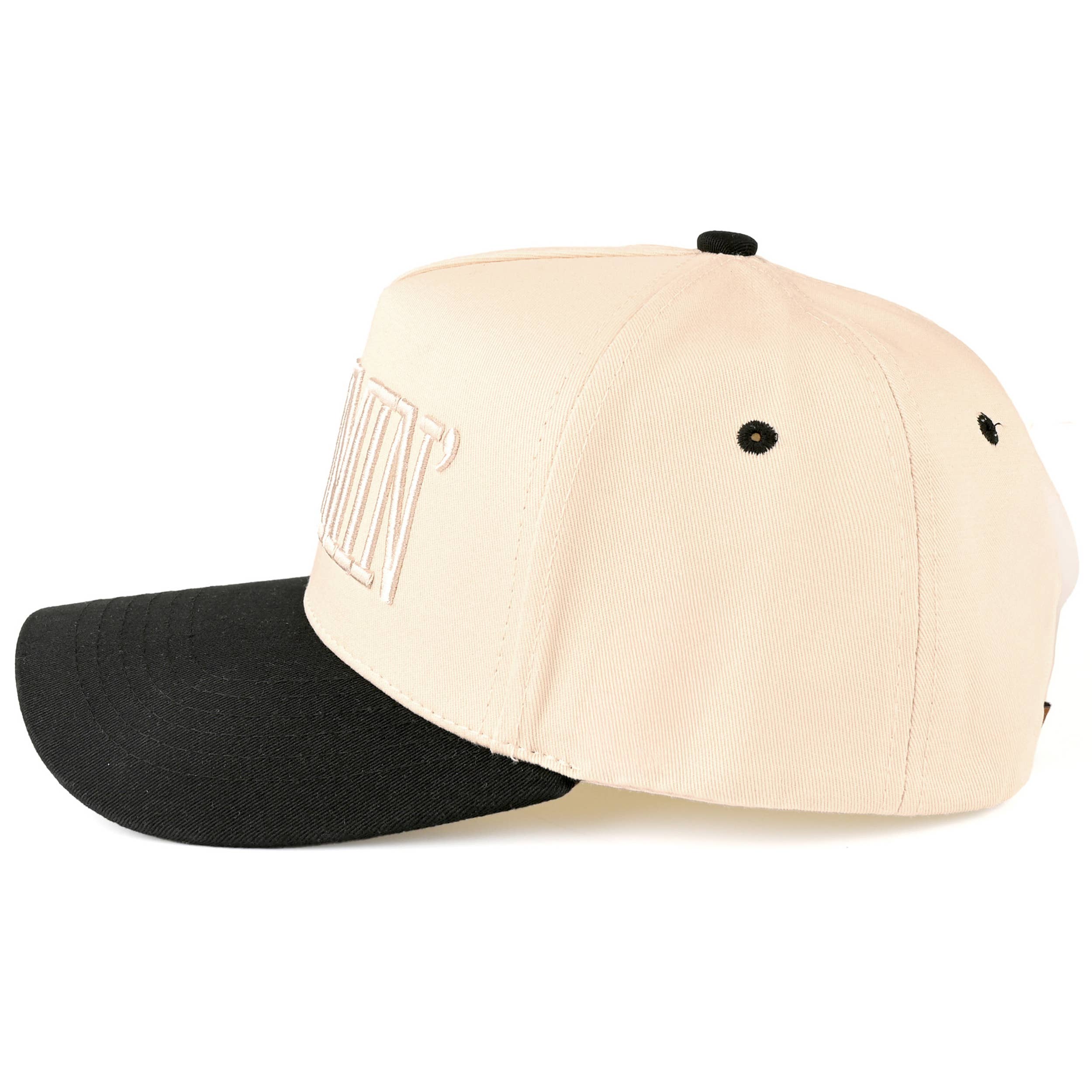MOMMIN Trucker Cap